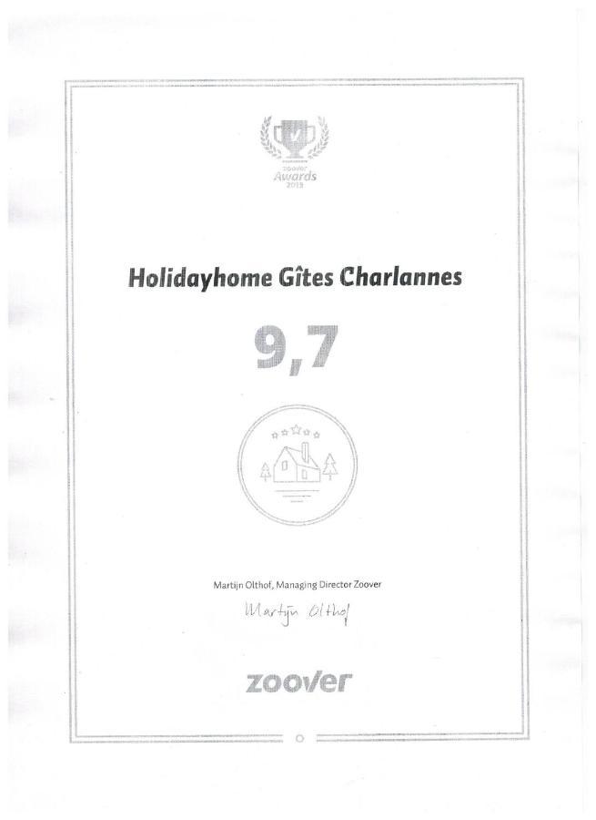 Hautefage Gite Four A Pain Charlannes מראה חיצוני תמונה